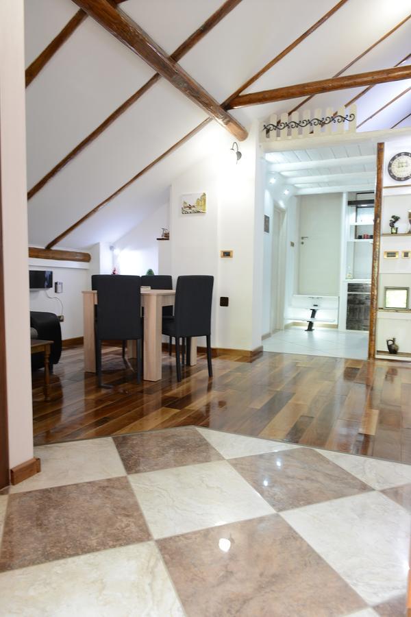 Rustik Apartment *